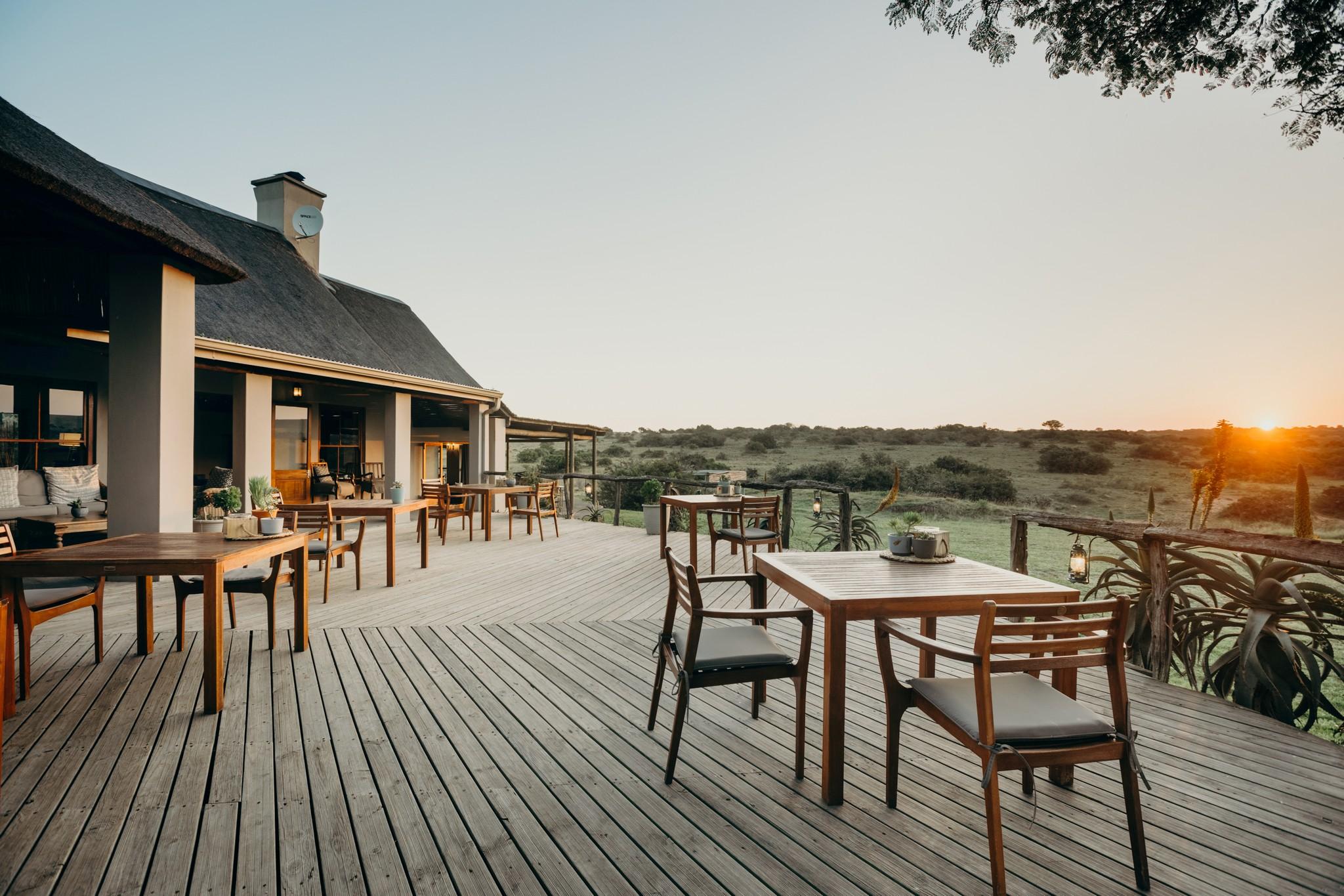 Hlosi Game Lodge - Amakhala Game Reserve Buyskloof Dış mekan fotoğraf